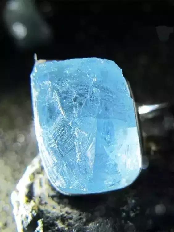 全球最大宝石原石,全球最大的珍贵宝石