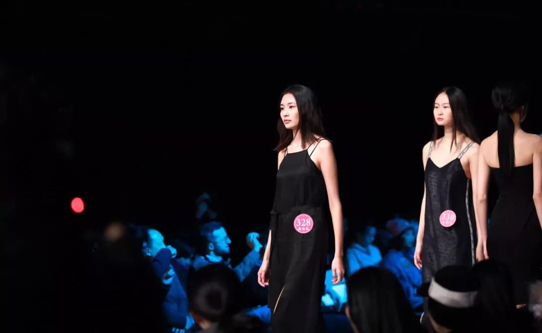 同样是艺术为什么差距那么大,同样是模特为啥气质差距那么大