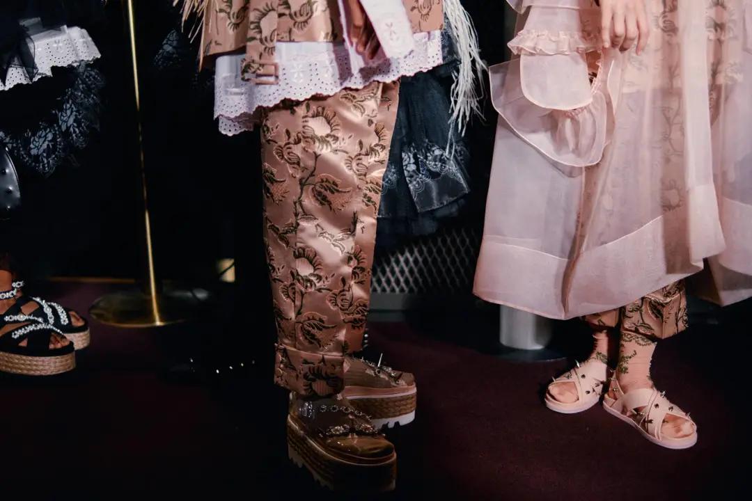 凉鞋危险,凉鞋的缺点