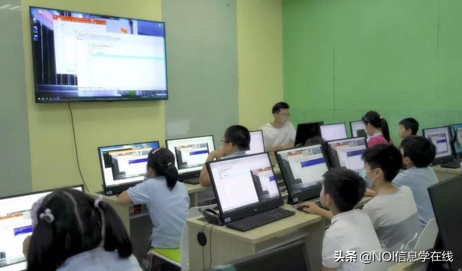 信息学奥赛c+什么时候学,c+信息学竞赛