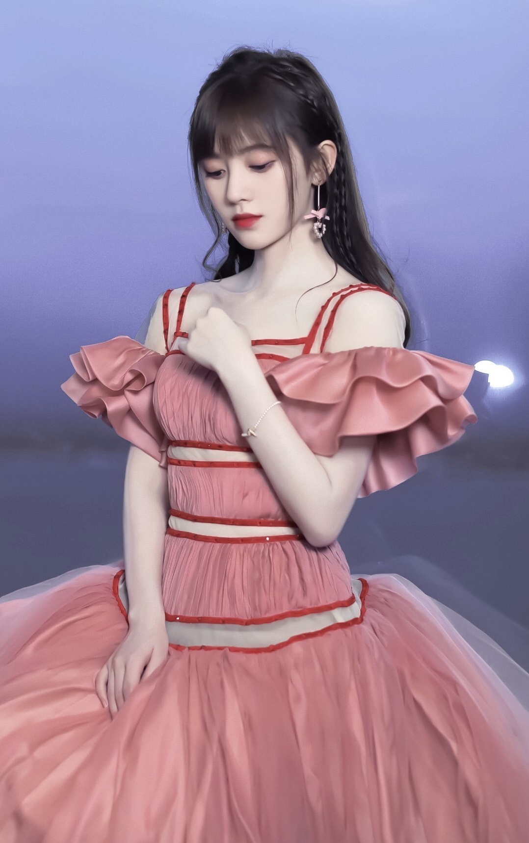 鞠婧祎蛋糕裙穿搭,鞠婧祎同款蛋糕裙