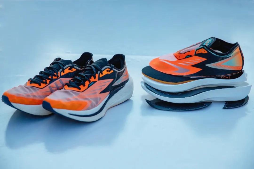 穿什么跑 | 孕妇1英里仅用5分25秒，你可能还跑不过她