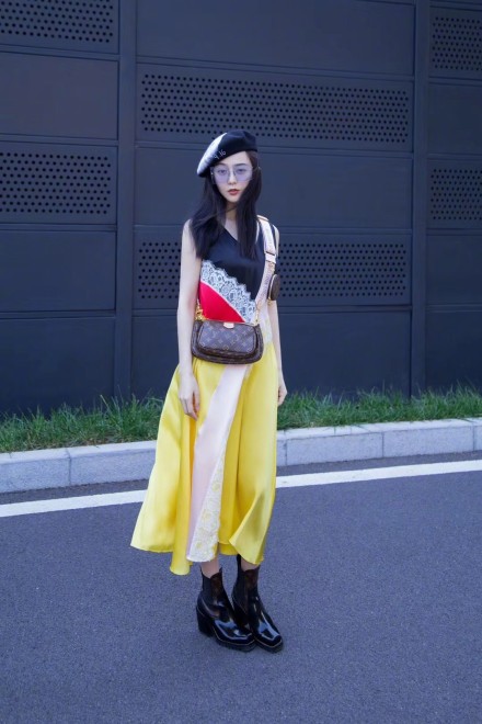 范冰冰回归巴黎时装周,范冰冰重回米兰时装周