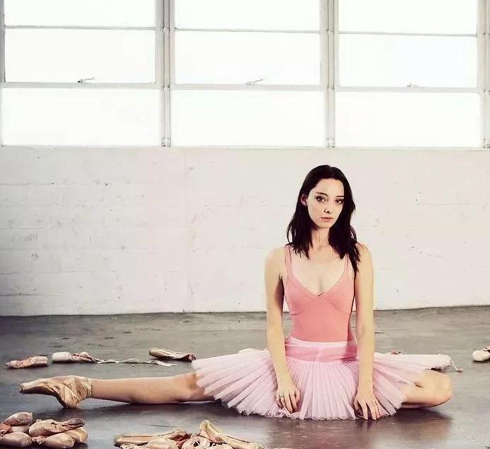 凭北极星一角成新女神,帅到连女人都能征服,还是门萨学霸!