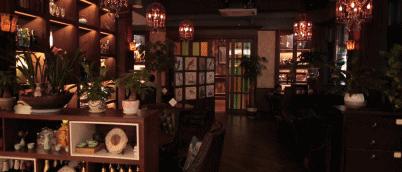 每天要喝掉两杯奶茶,每天要喝2000ml咖啡