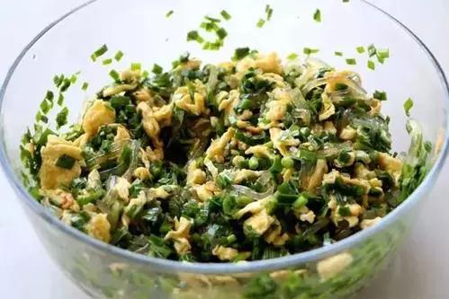 不用和面不用擀面烙韭菜盒子,不用揉面韭菜盒子的家常做法