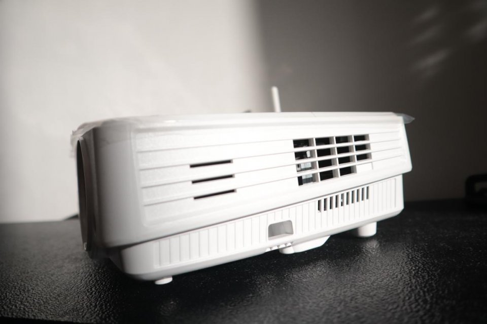 明基e500投影仪的接口说明详细,明基e560怎么无线投影