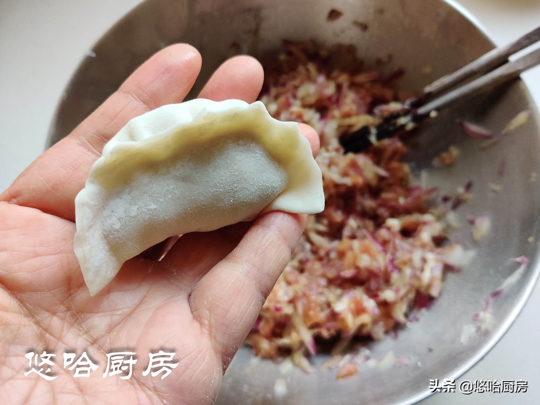 猪肉香菇洋葱蒸饺怎么做好吃,鸡蛋洋葱木耳馅儿蒸饺的做法