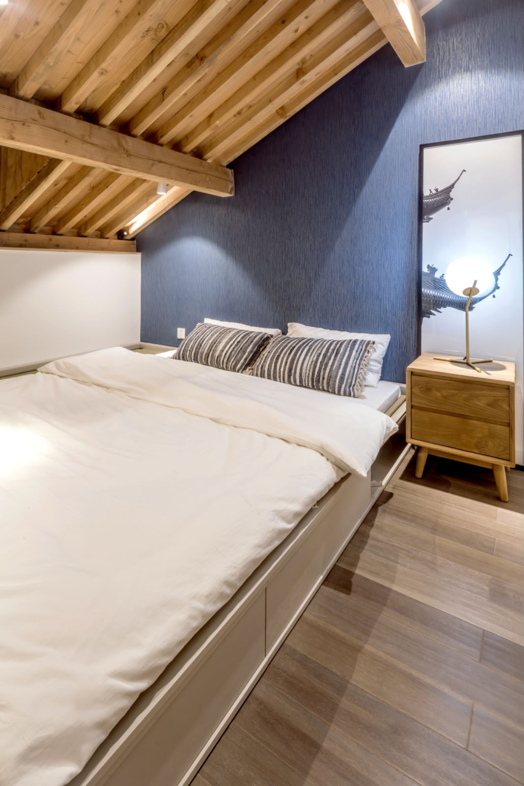 装地暖地板不铺防潮膜,装地暖不砸地面