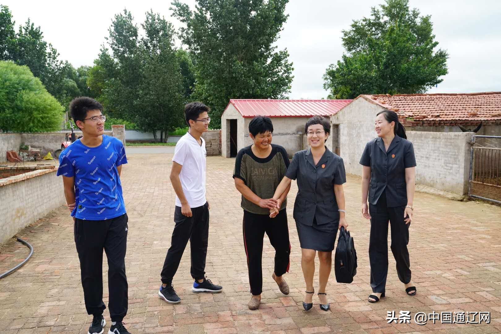 让孩子与太阳之间,不再隔着一堵高墙——记科尔沁区人民法院爱林工作室