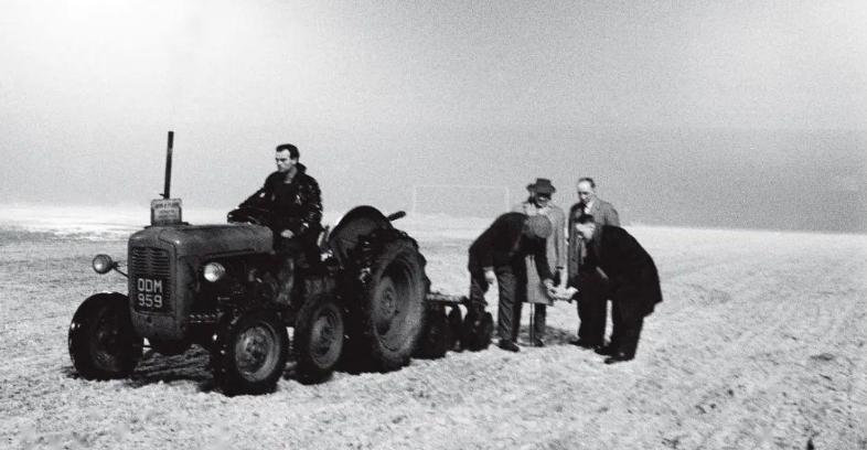 冰封的足球，超级寒潮