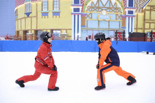 滑雪小白成大神的第一步，快收好独家双板入门秘籍