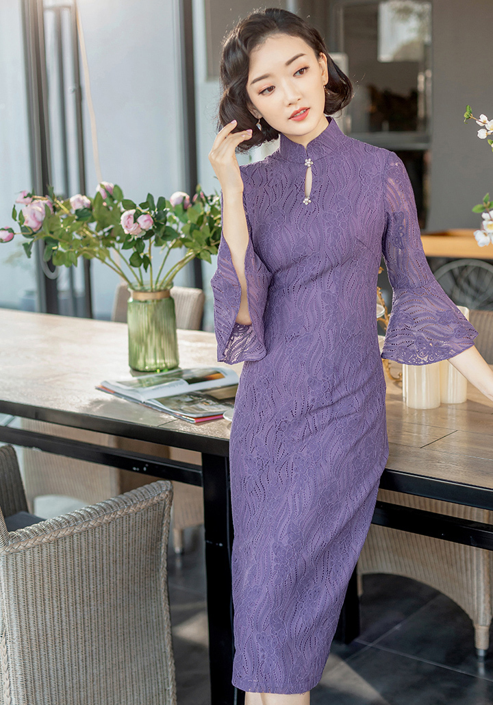 16日时尚热点回顾：药店有一支药膏，建议53岁女人用，皮肤越擦越白嫩，关键不贵