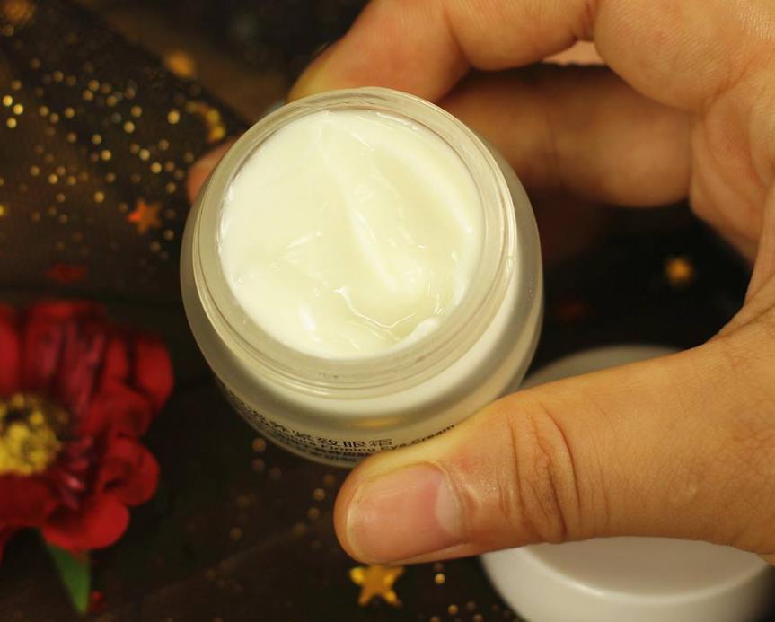 国货药妆品牌护肤品,输在广告上的五款国货护肤品