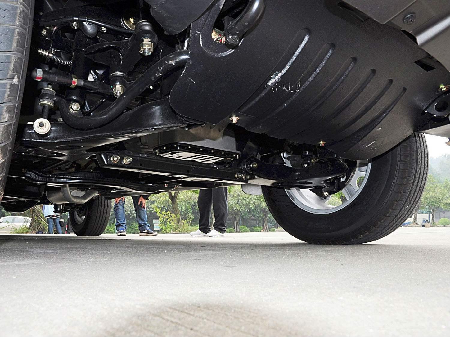 车辆底盘锈穿怎么维修,底盘锈穿自己动手修复