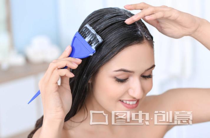 保持头发浓密的秘方,什么方法可以让头发变得浓密