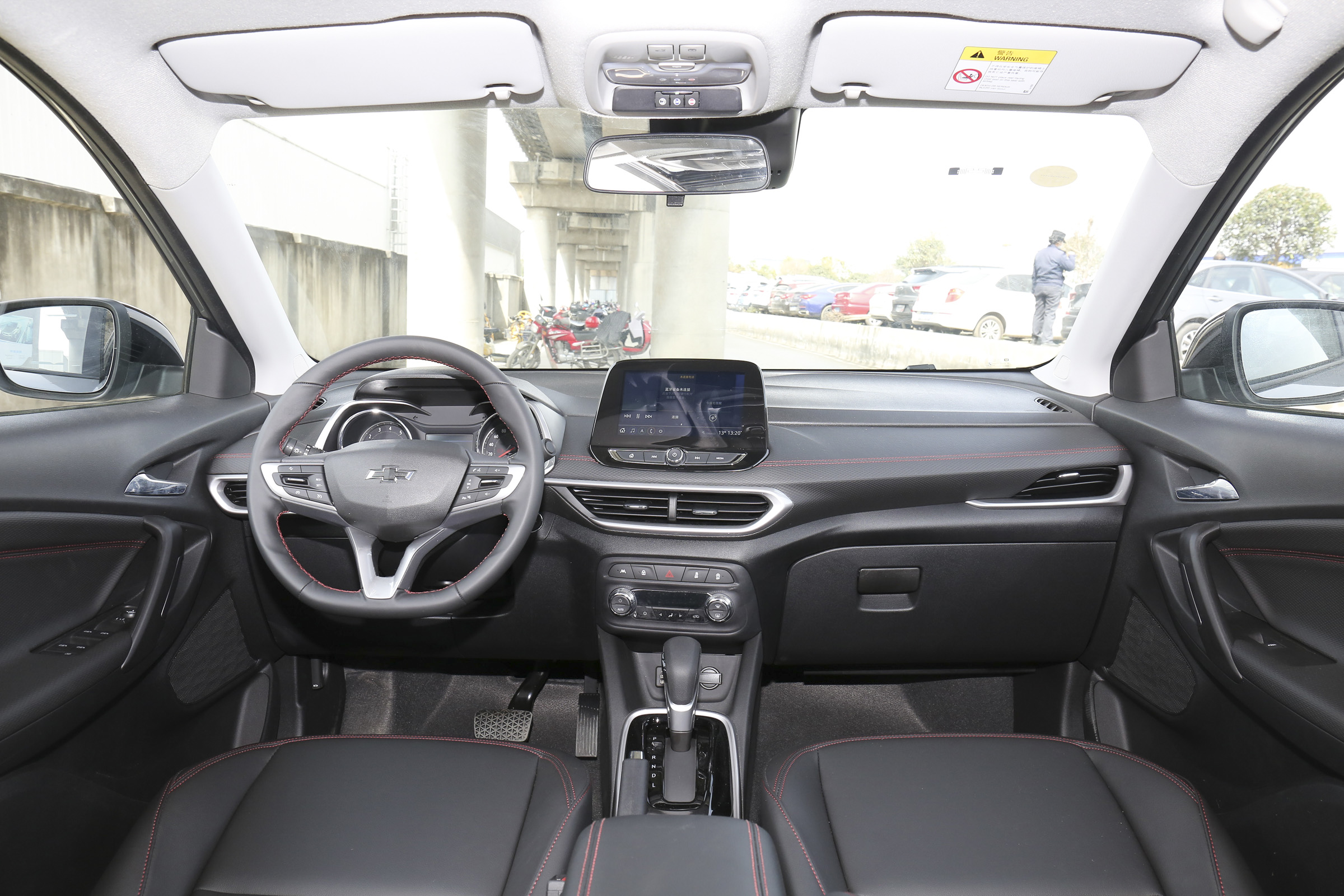 雪佛兰创酷1.5t落地价,雪佛兰创酷rs2023款10.99万配置