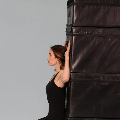 左边肩膀疼痛的治疗方法小妙招,肩膀手往后抬时疼痛是什么原因