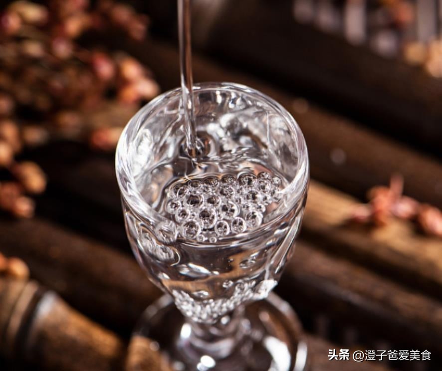 酒桌上酒实在喝不下去怎么推辞,酒桌上躲酒技巧