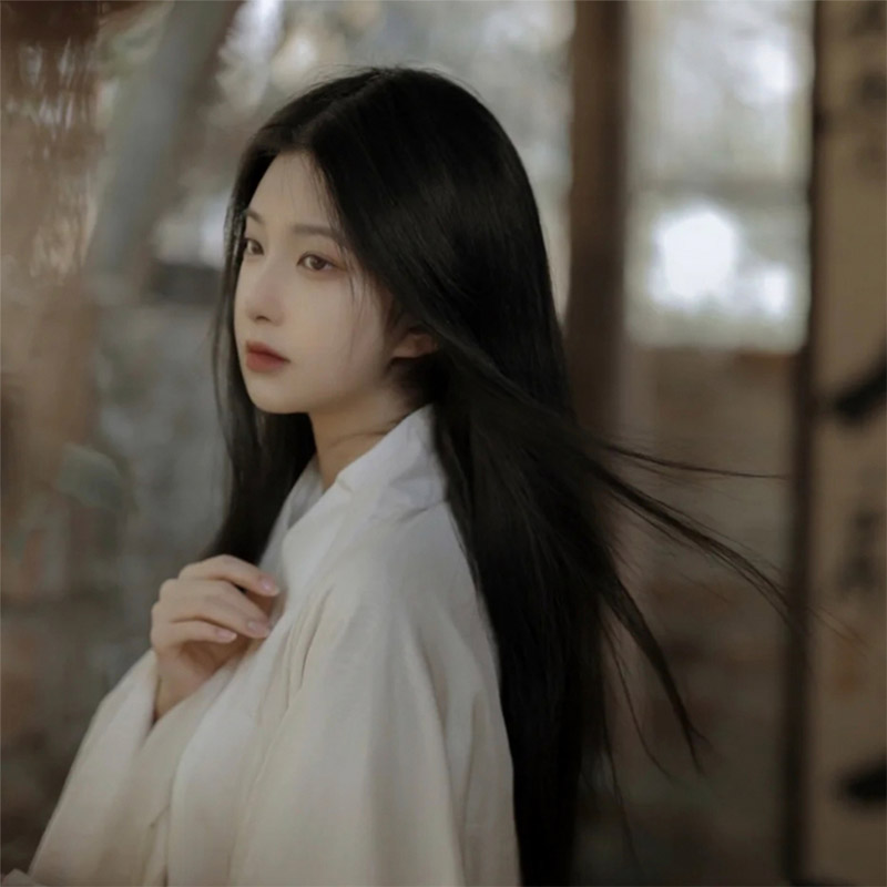 古风头像女唯美淡雅治愈笑容,古风动漫伤感女子头像