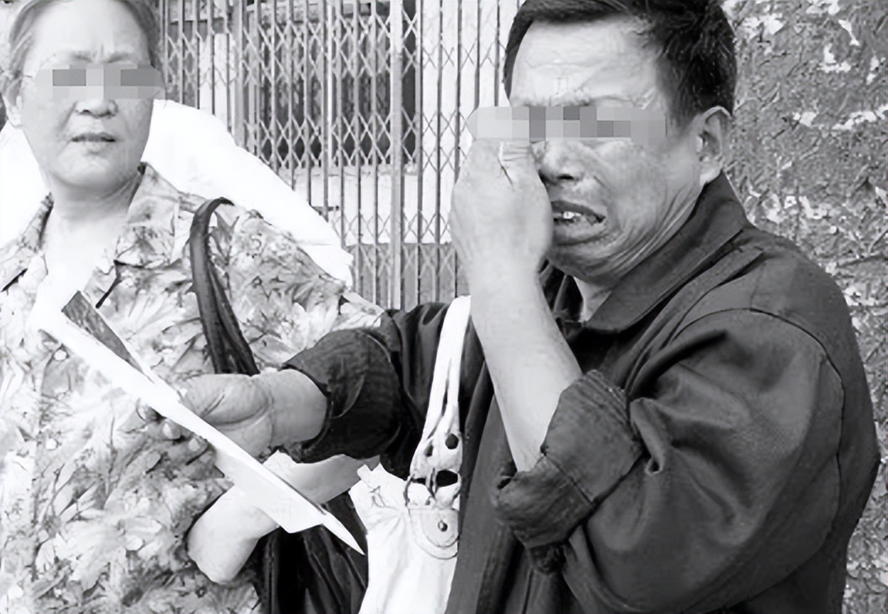 真实事件！12年前湖北男子11天捐精5次后猝死，父亲悲痛索赔400万