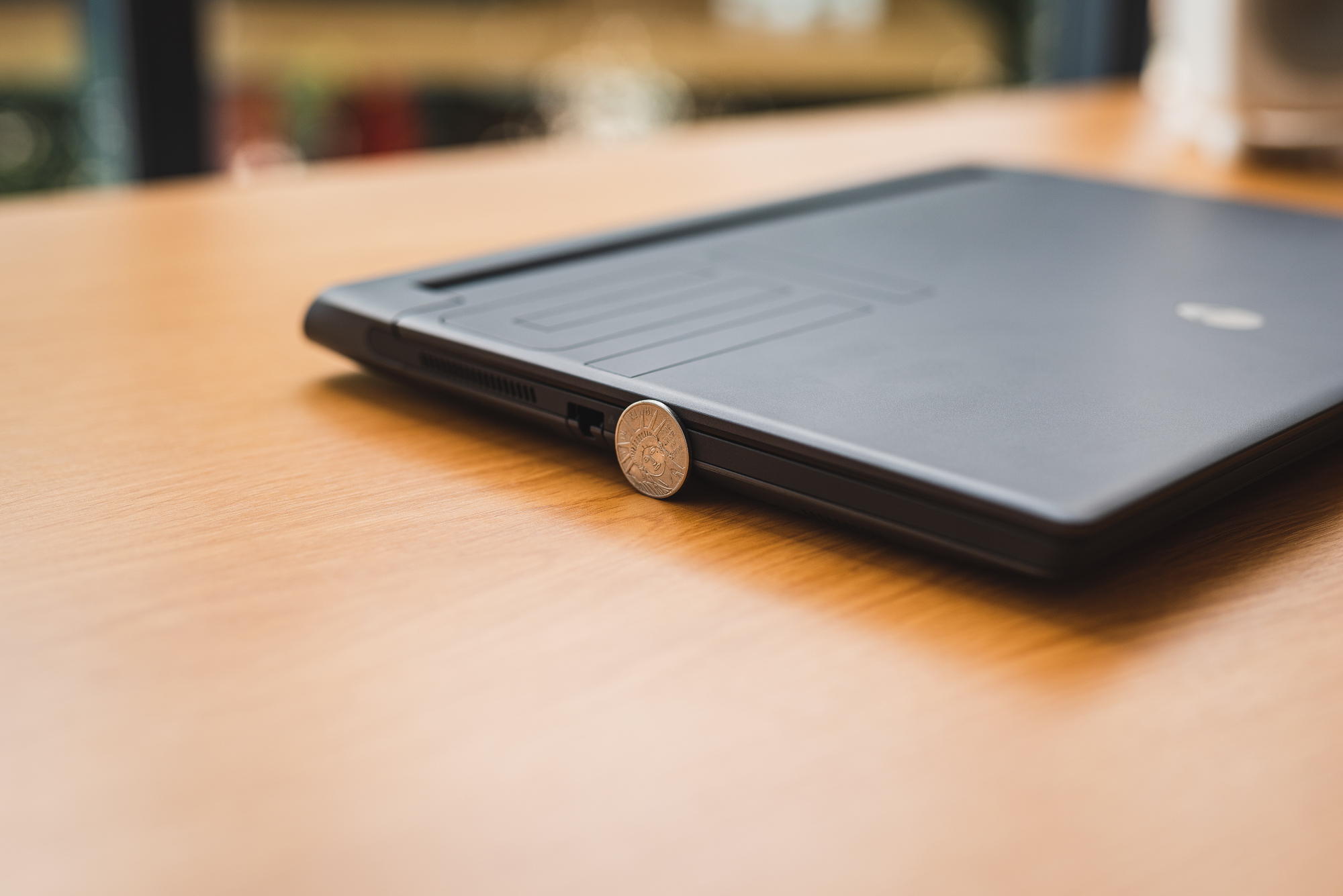 alienwarem17r5评测,男人的快乐就是这么简单且无聊