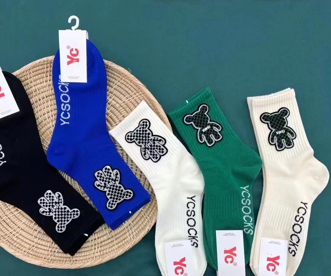 袜子一穿就起球是假的吗,袜子都起球了怎么办