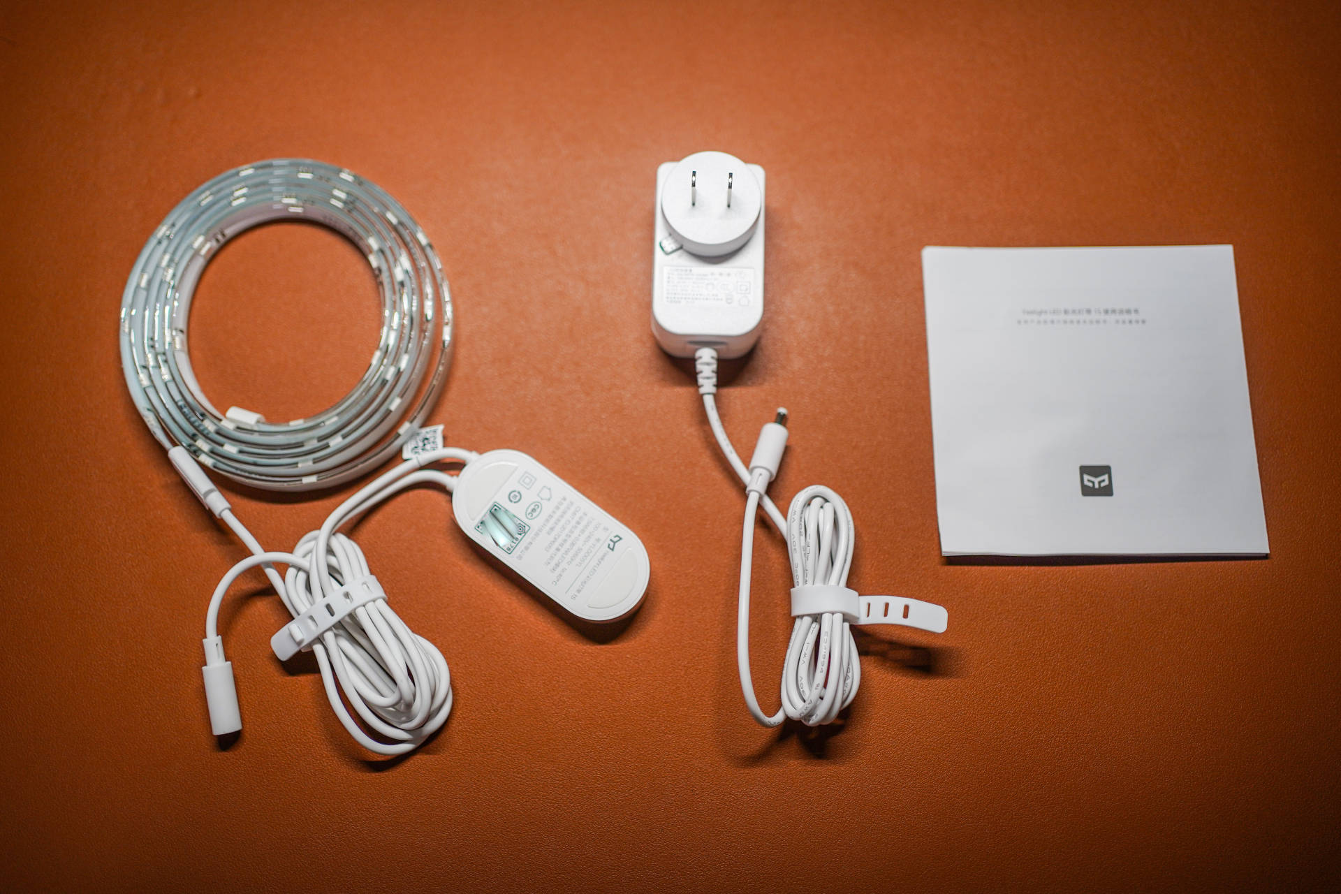 白天生产力晚上爱奇艺，八千字教你打造一键切换主题桌面