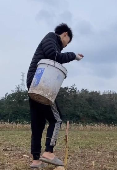 苏小宇之前不是有一千多万粉丝吗,最穷的网红苏小宇