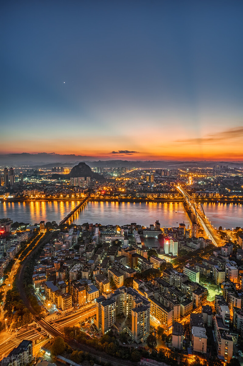 柳州到底是一座怎样的城市,柳州是一个什么样的城市