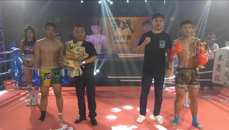 苏战格斗冠军赛震撼打响！中国新生代搏击力量越战越勇
