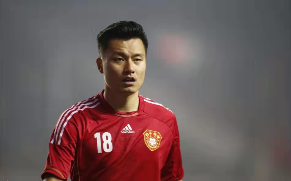 深圳队郜林陈涛,郜林被罚下场