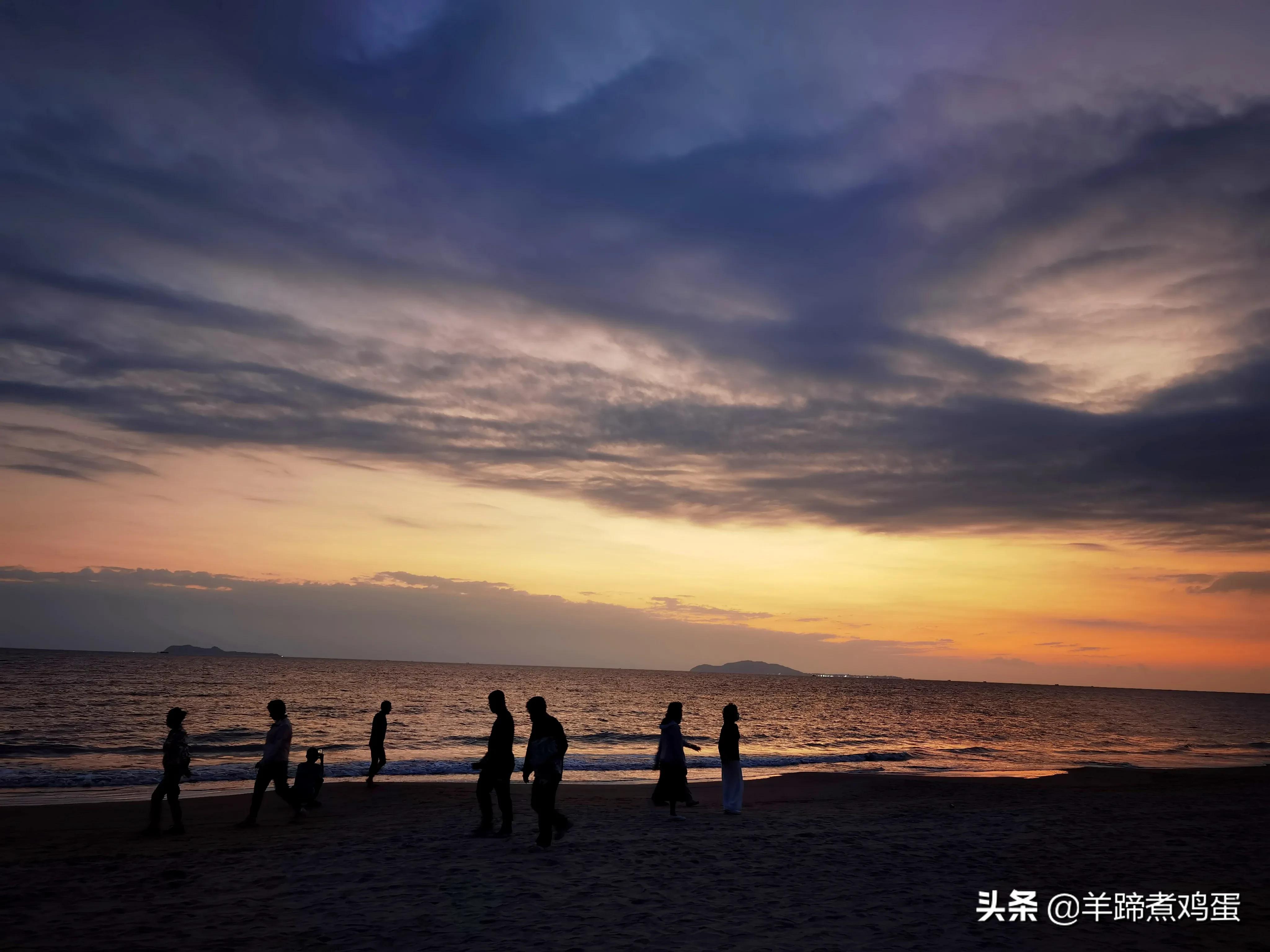 三亚椰梦长廊日落绝美,三亚湾椰梦长廊看夕阳最佳观赏点