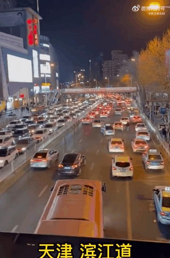 昨夜的滨江道，彻底刷屏了！