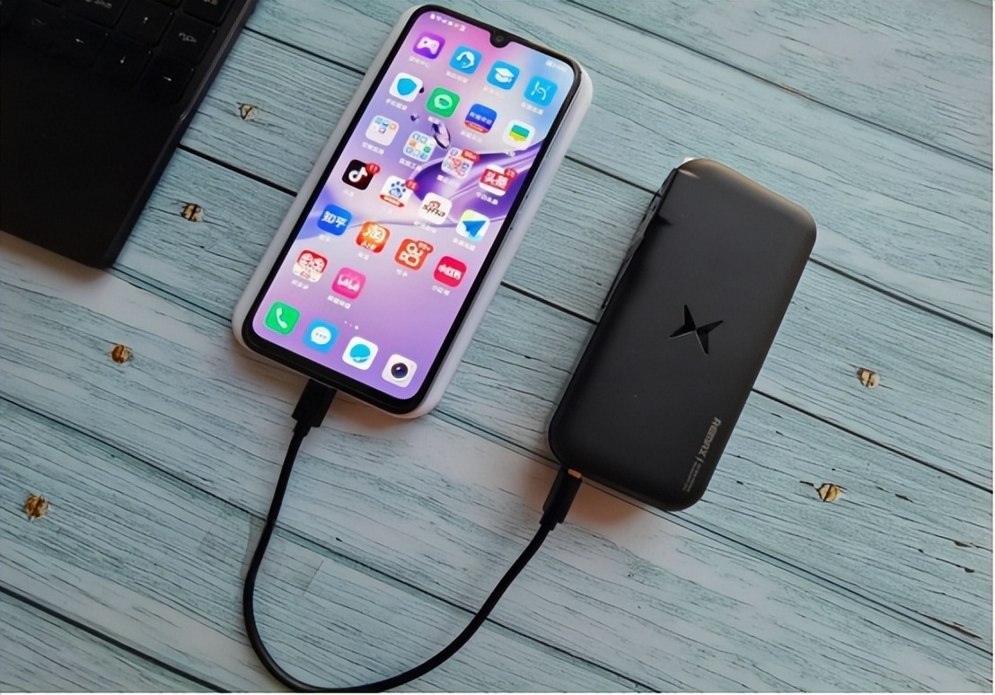 人力流动性强，主打年轻用户使用的产品，Remax公司现状分析