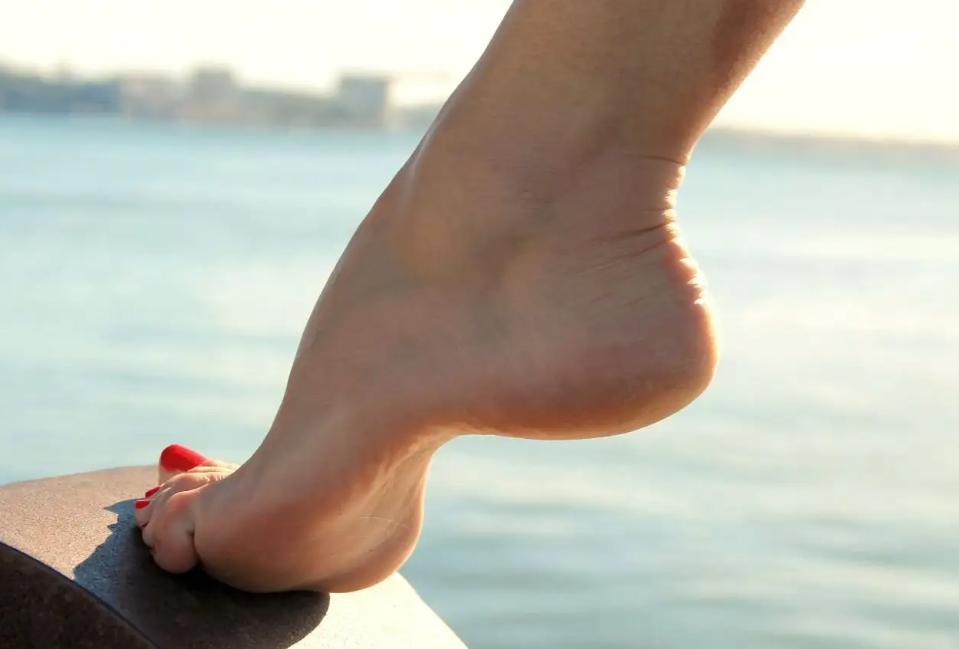 人的脚可以承受多大的力,人的脚有什么区别