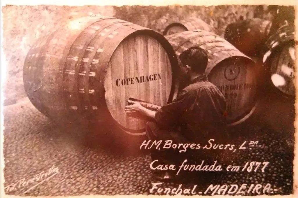 c罗的故乡马德拉岛多少座球场,不死之酒马德拉madeira