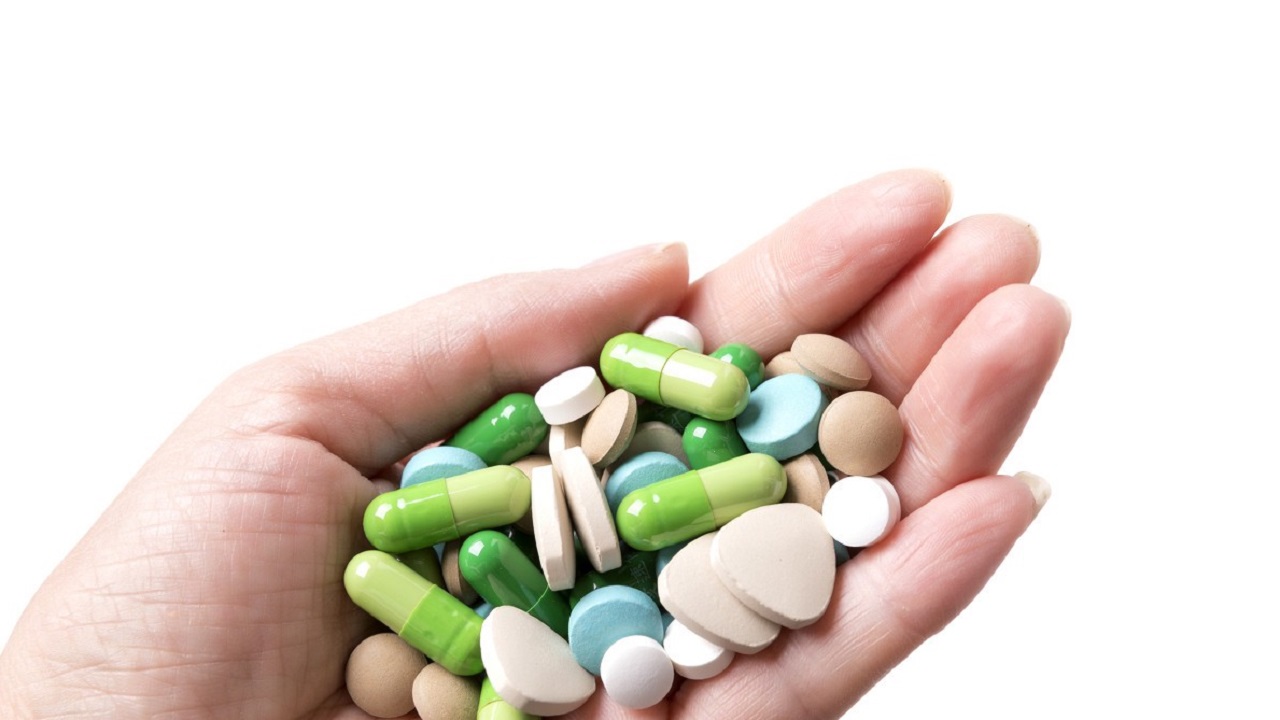 秋季宝宝呕吐腹泻发烧怎么回事,秋季腹泻反复发烧怎么办