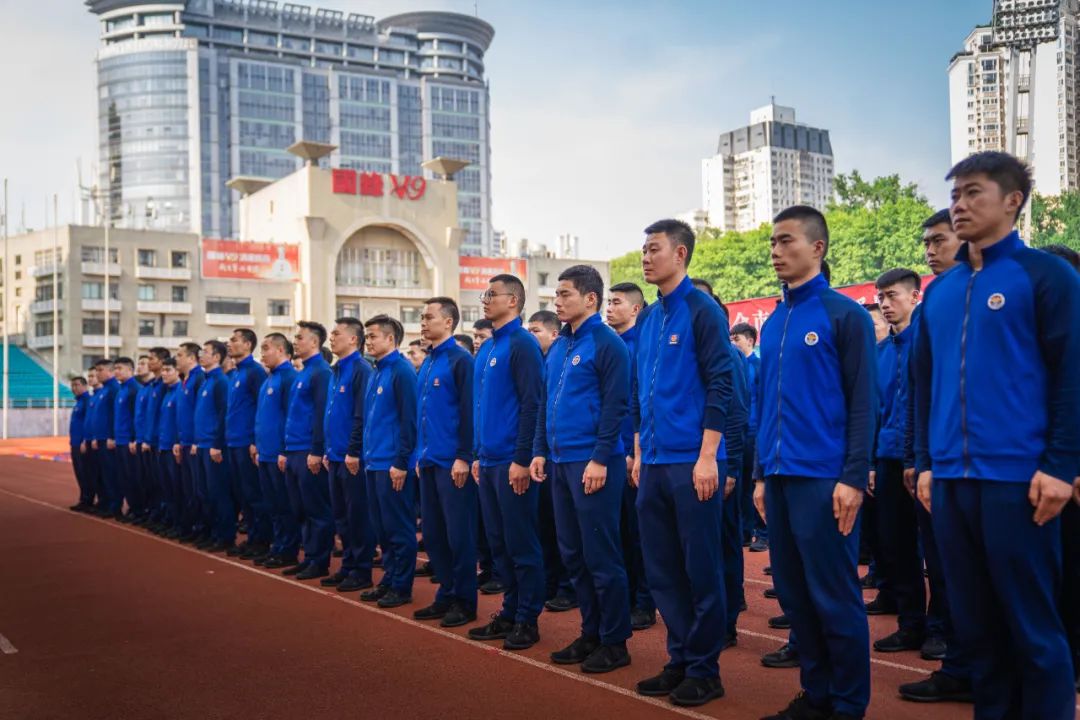 “蓝”骋绿茵“足”够精彩｜南京消防2023年“火焰蓝杯”五人制足球赛圆满落幕