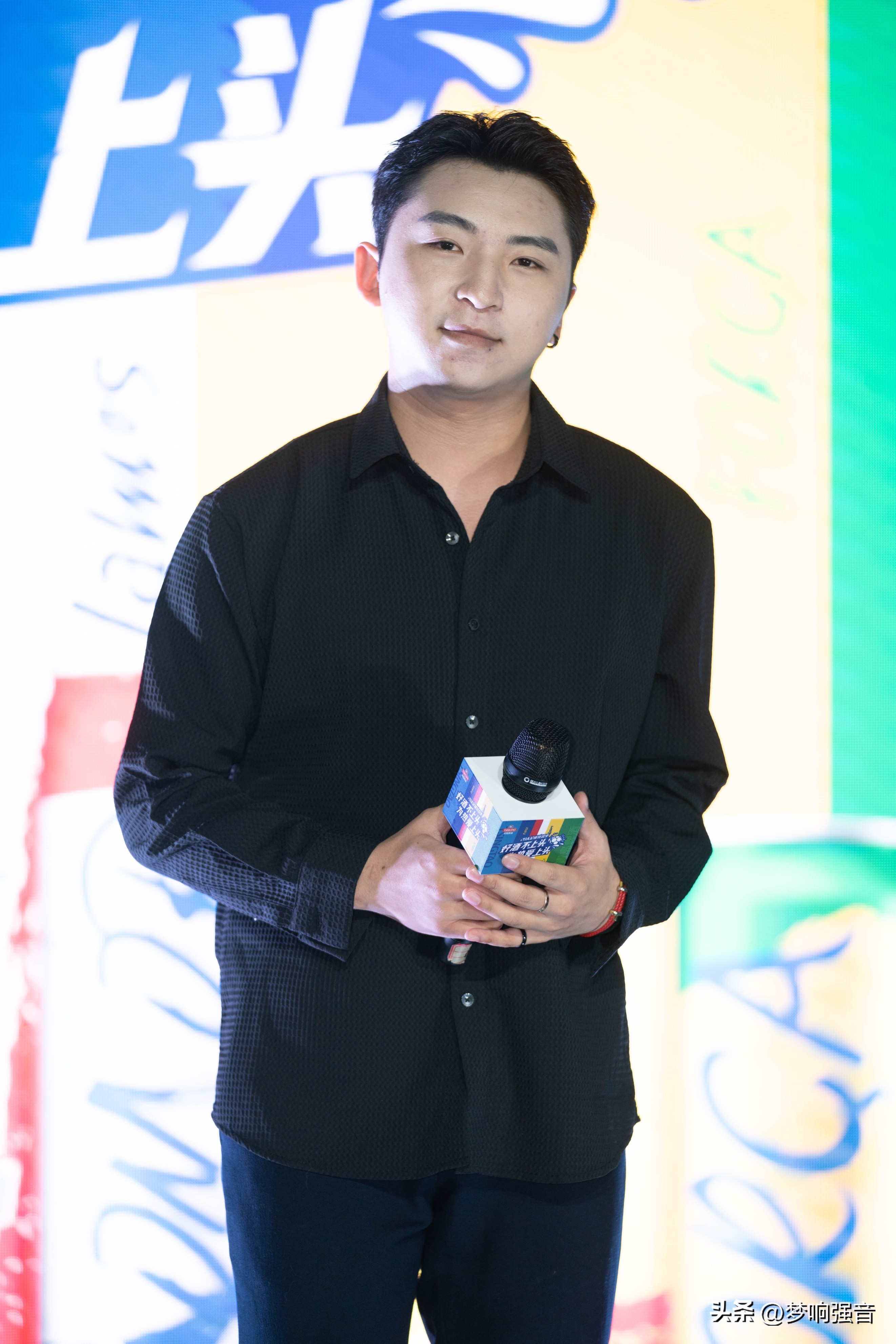 梦响群星齐聚欢庆派对与球迷共赴狂欢足球之约