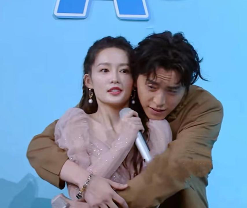 假戏真做、借戏“霸凌”、德不配位，影视圈这些畸形现象该改改了