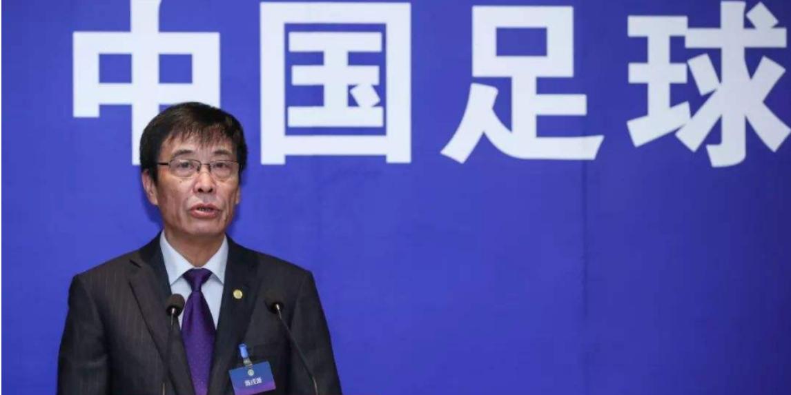 瓒冲崗纭皵涓秴鐞冭瘎,瓒冲崗鍐呴儴浜哄＋璇勪环涓秴