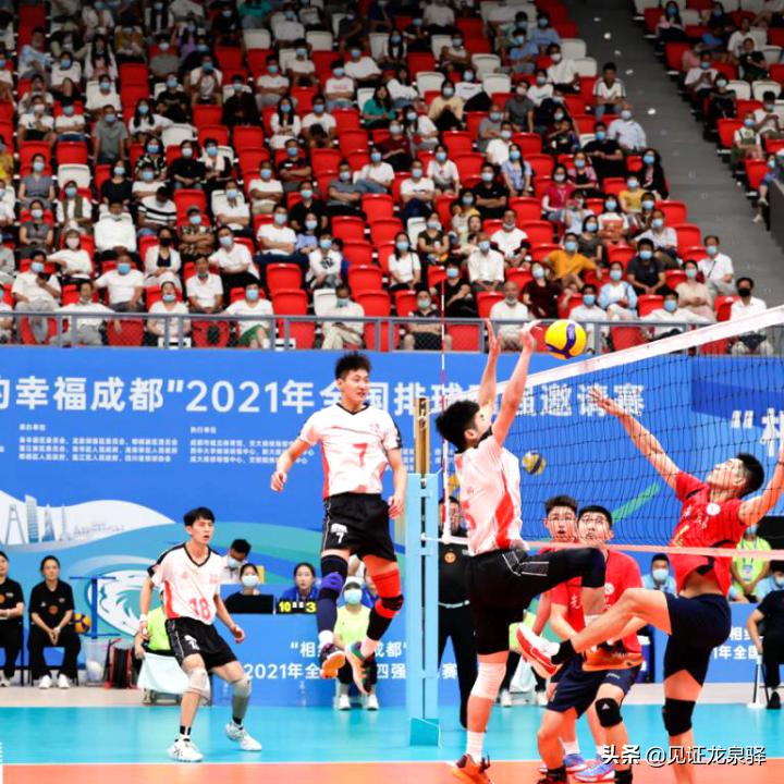 决胜大运｜高颜值！成都大学排球场馆升级亮相