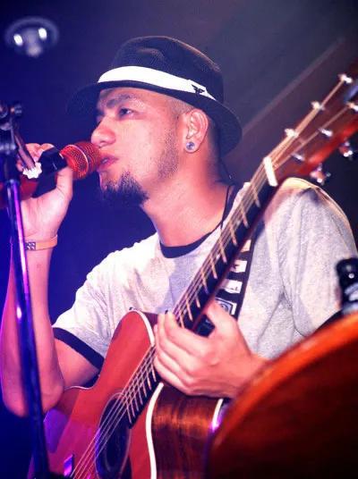 哇咔咔，释小龙原来和陈奕迅还有渊源