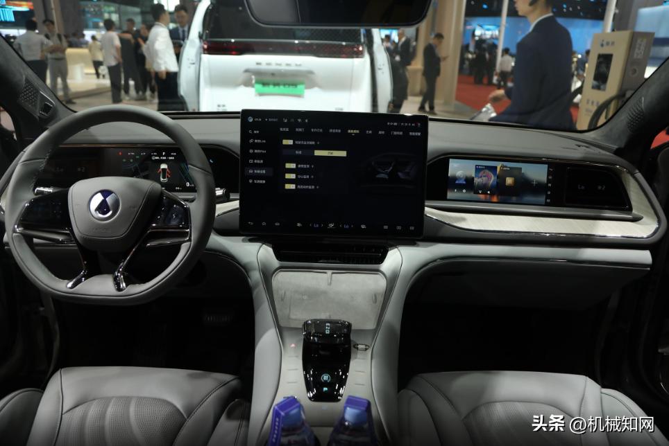 比亚迪腾势n7智能豪华猎跑suv,比亚迪腾势n7最新报价