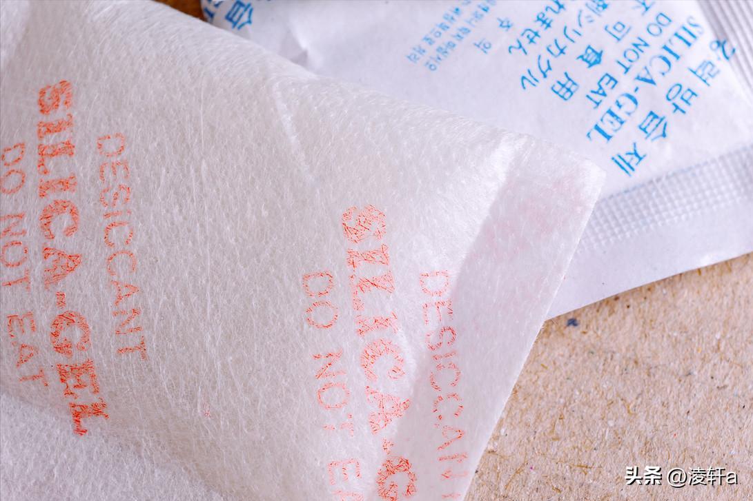 8岁男孩20分钟后眼球融化,男童眼球瞬间被融化