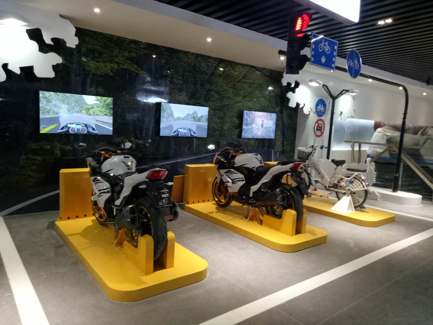 摩托车安全驾驶训练,拉力摩托车安全驾驶技巧