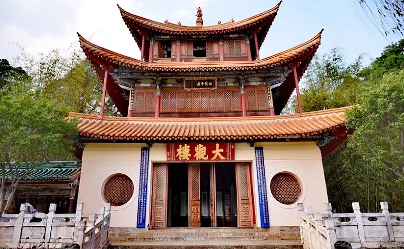 昆明旅游必去十大景点有哪些,昆明市区必玩旅游景点排名前十