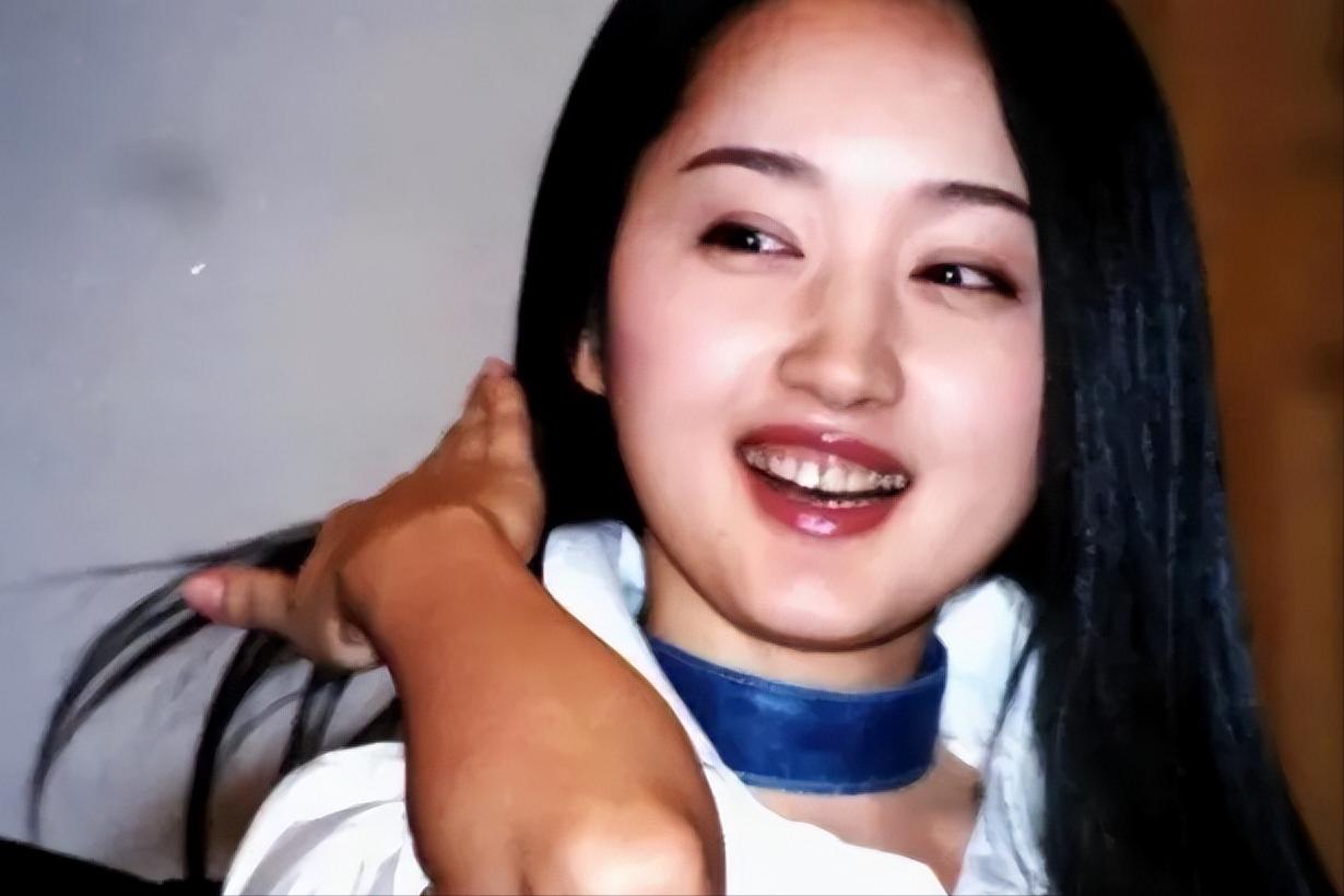 杨钰莹与赖文峰分手25年，一个娶妻生子，一个不婚不育令人泪目！