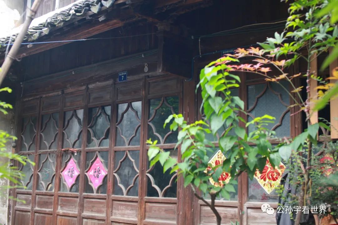 徜徉在古色古香,徜徉于千年古城老街